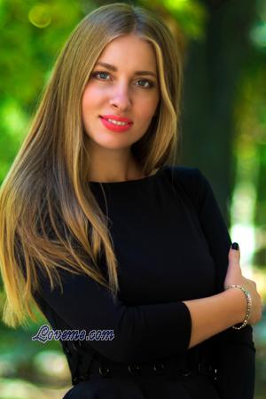 138358 - Valentina Age: 33 - Ukraine