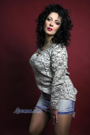 145496 - Elena Age: 37 - Ukraine