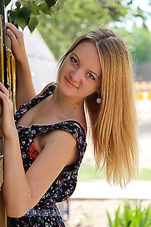 146816 - Anna Age: 26 - Ukraine