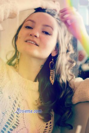 148796 - Evgenia Age: 33 - Russia