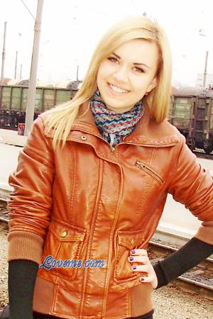 153585 - Elena Age: 28 - Ukraine