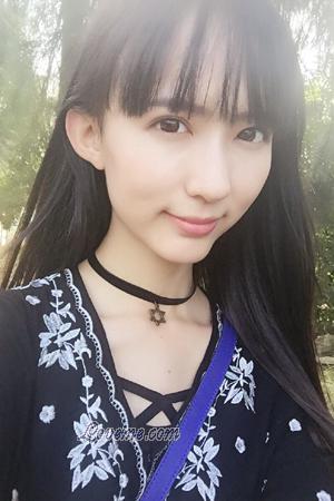 165895 - XiaoTong Age: 31 - China