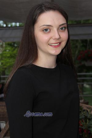 172591 - Aleksandra Age: 22 - Ukraine