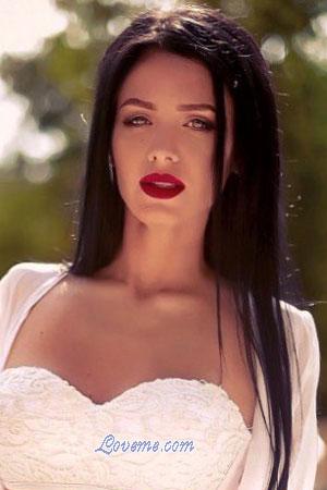 179756 - Anastasiya Age: 36 - Ukraine