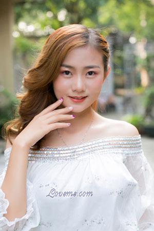 182429 - Yuanyuan Age: 26 - China