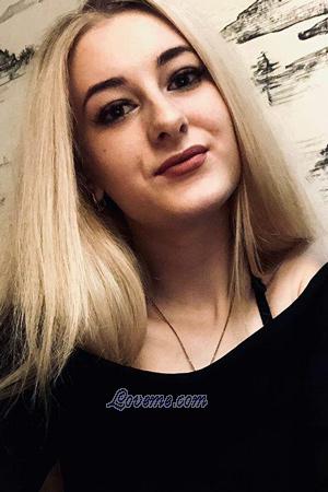 188487 - Anastasia Age: 21 - Ukraine