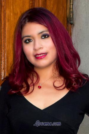 201735 - Yajayra Age: 33 - Peru