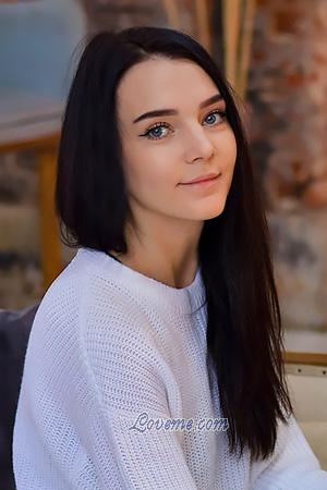 205511 - Alisa Age: 29 - Russia