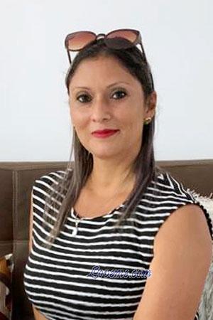 208597 - Lucila Age: 45 - Costa Rica