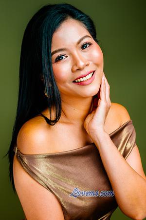 226190 - Krittika Age: 43 - Thailand