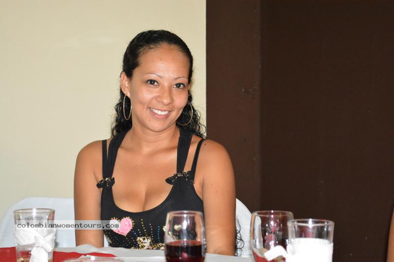 costa-rica-women-33